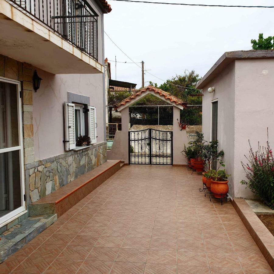 Repanidi Apartment D / Ρεπανίδι Διαμέρισμα Δ Repanidhion Exterior photo
